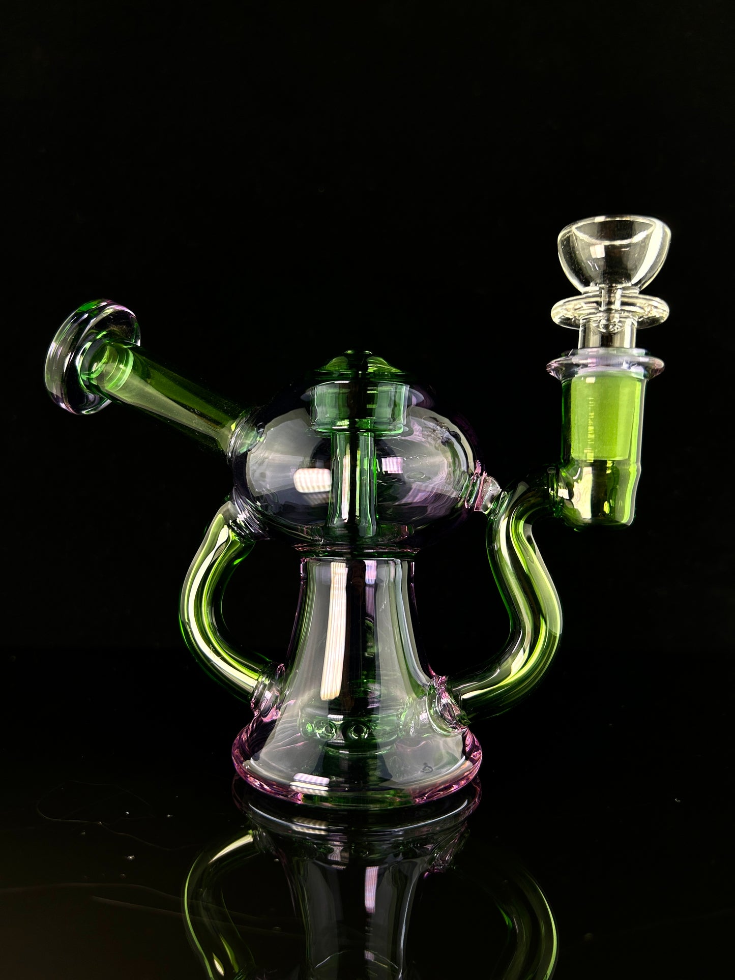 Compact Recycler with Showerhead and Splash Guard